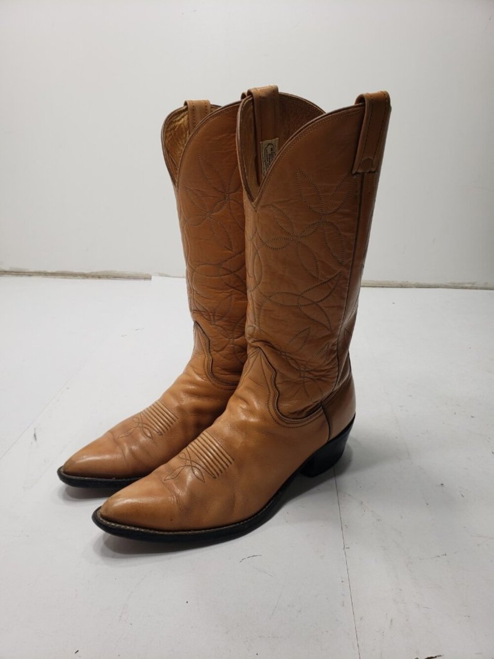 Vintage Nocona 7292 Cowboy Boots Mens 10 B Tan Leather Western USA Made
